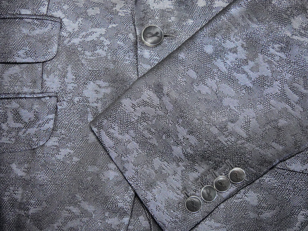 Nero Horn With Silver Tone Buttons For Dinner Jacket-3