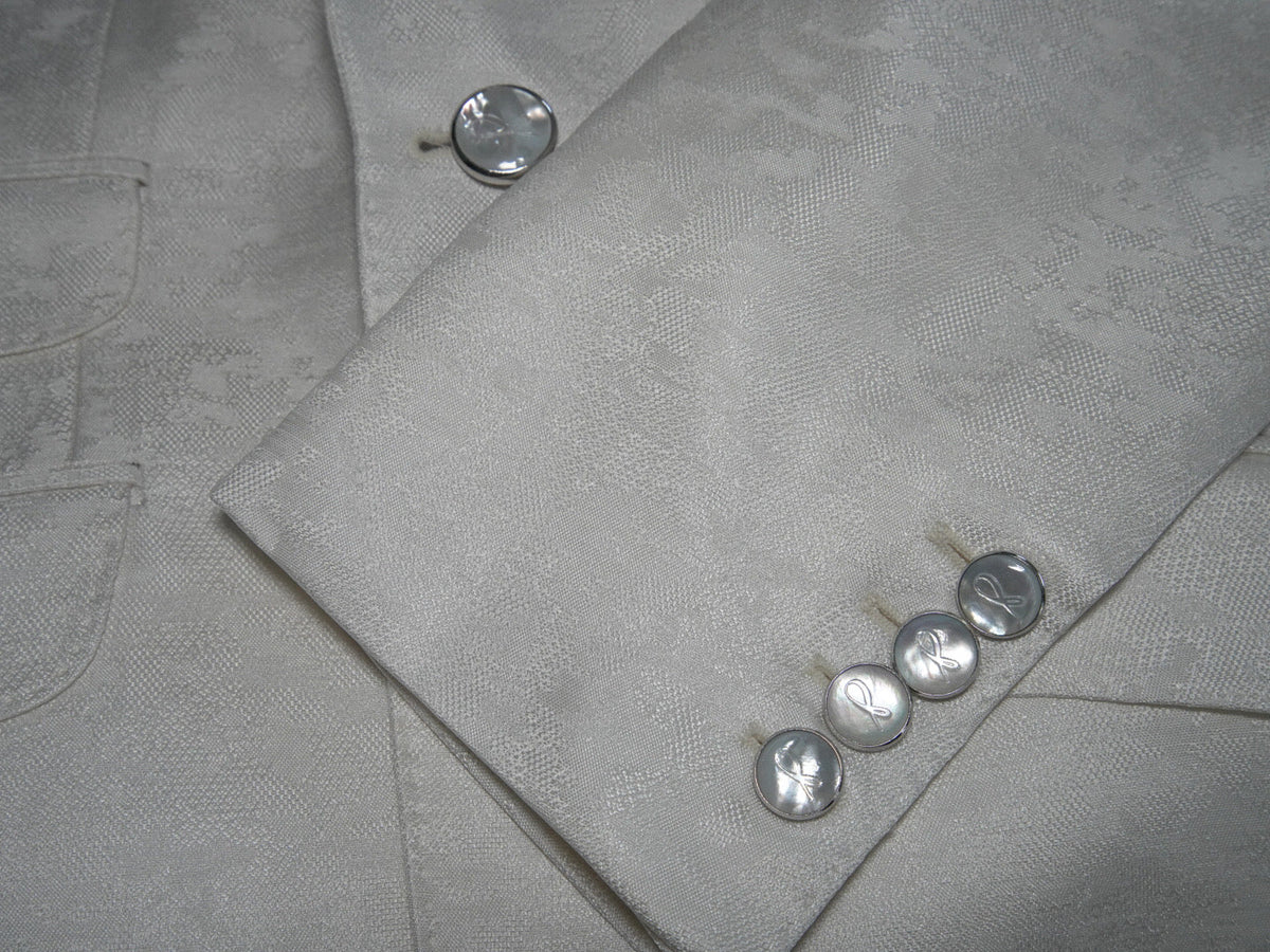 Mother Of Pearl With Silver Tone Buttons For Dinner Jacket-3