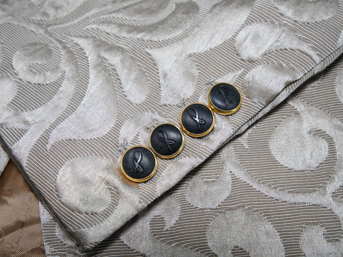 Nero Horn With Gold Tone Buttons For Sports Jacket-6