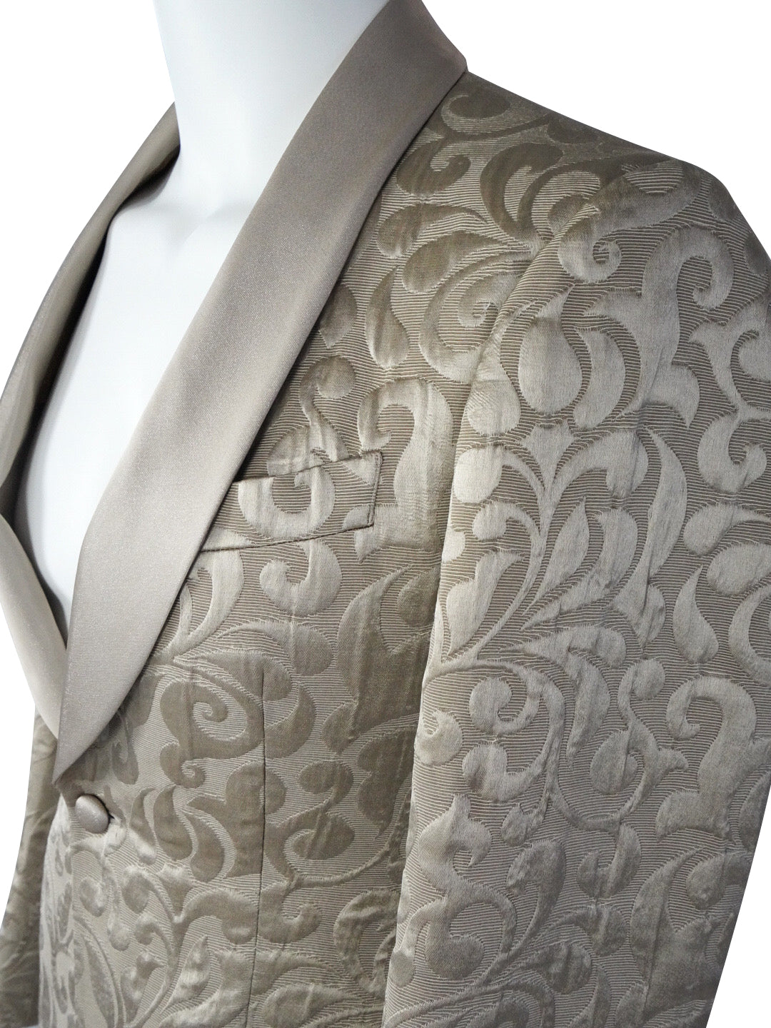 Champagne Oro Paisley Dinner Jacket-6