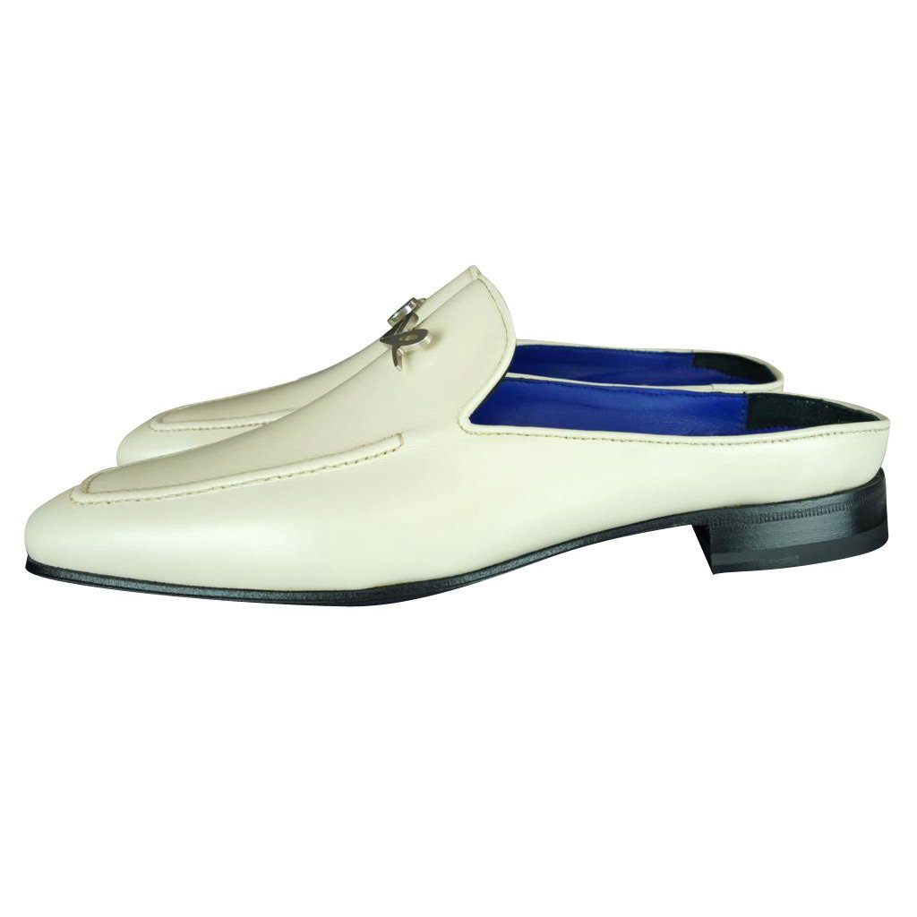 Classica Mascarpone With Silver Hardware Leather Slippers-2